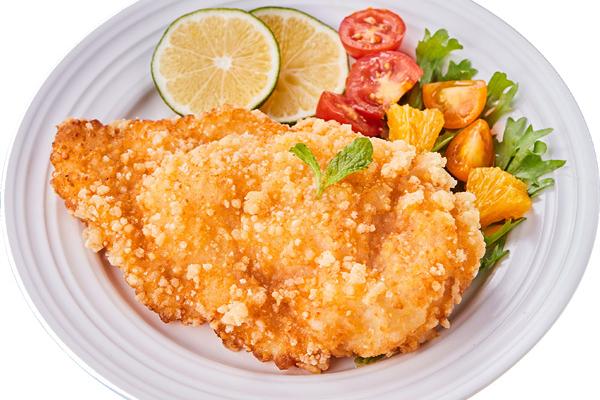 FRIED BREADED CHICKEN STEAKS